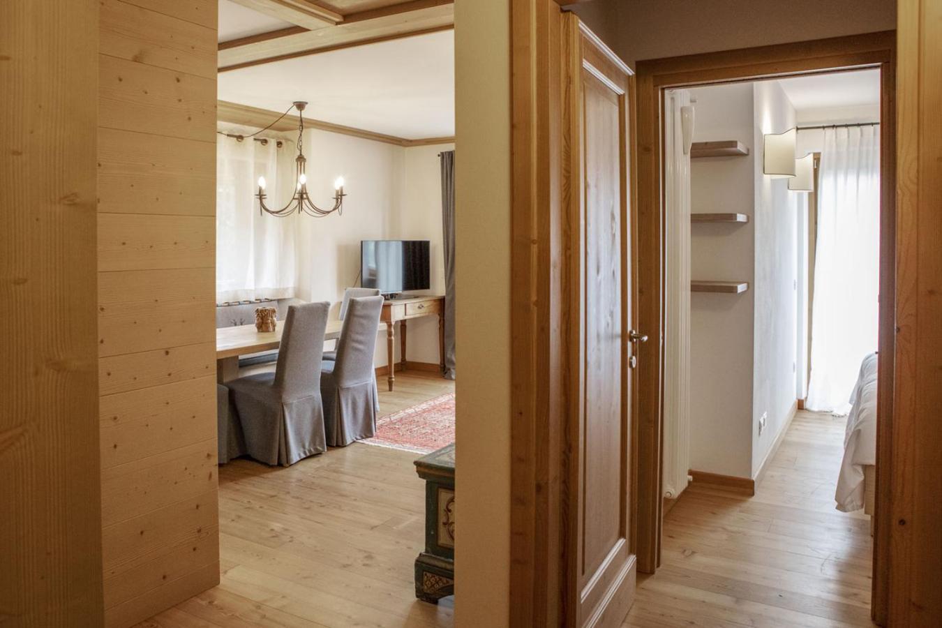 Ca' Del Sole Lejlighedshotel San Vito di Cadore Eksteriør billede